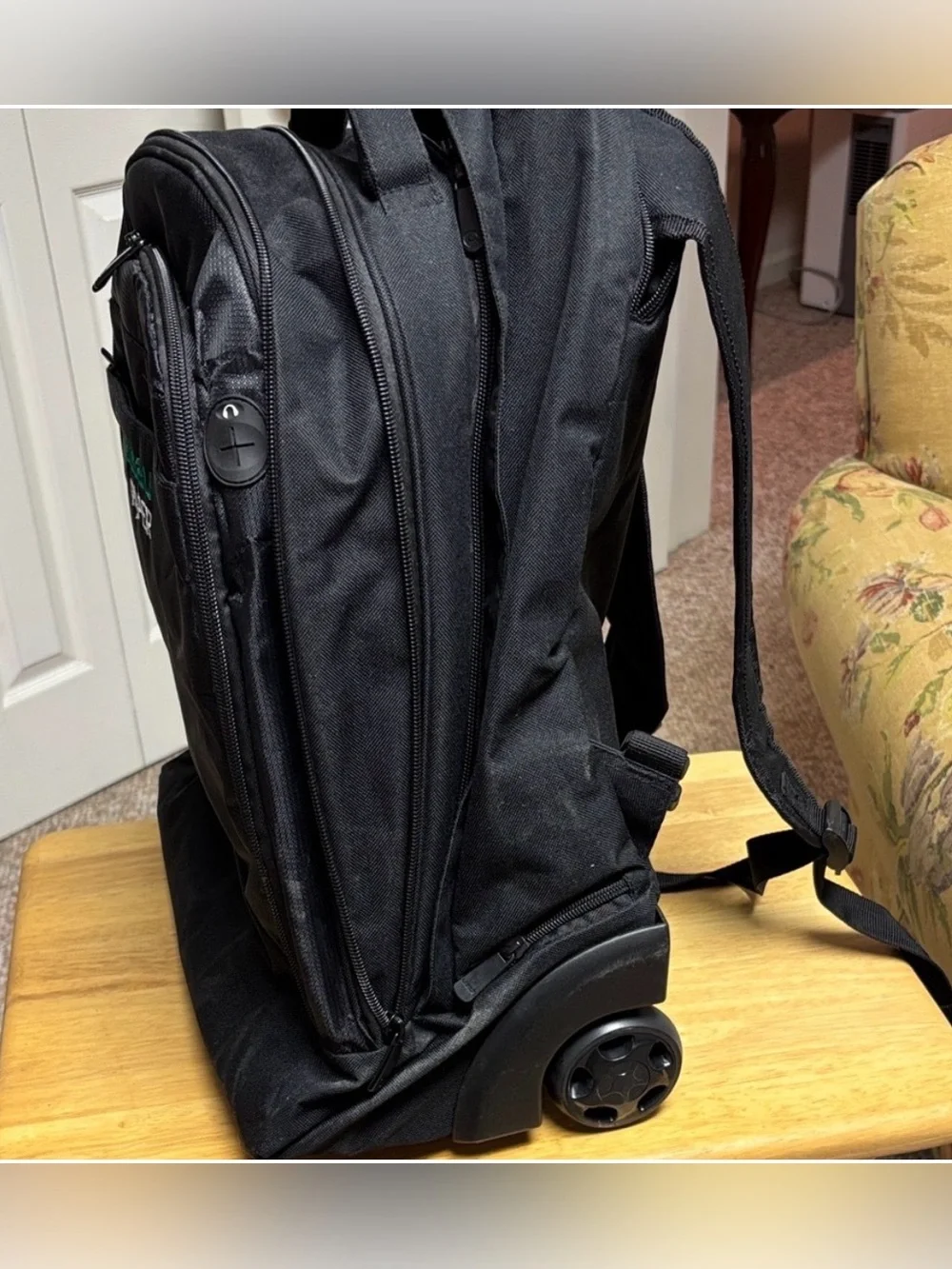 Leeds durable black